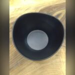 دیس مدرن ملامین مشکی و سبز با قطر ۳۵ سانتی‌متر و مقاومت در برابر خط و خش