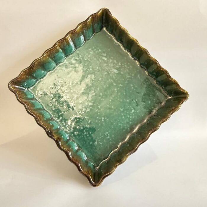 شیرینی خوری
