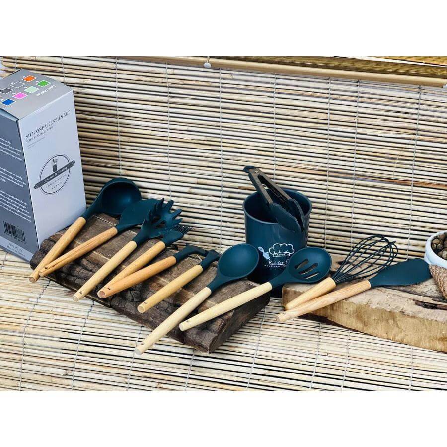 ست کفگیر و ملاقه سیلیکونی ۱۱ پارچه با دسته چوبی ست کفگیر و ملاقه سیلیکونی ۱۱ پارچه با دسته چوب رابر وود